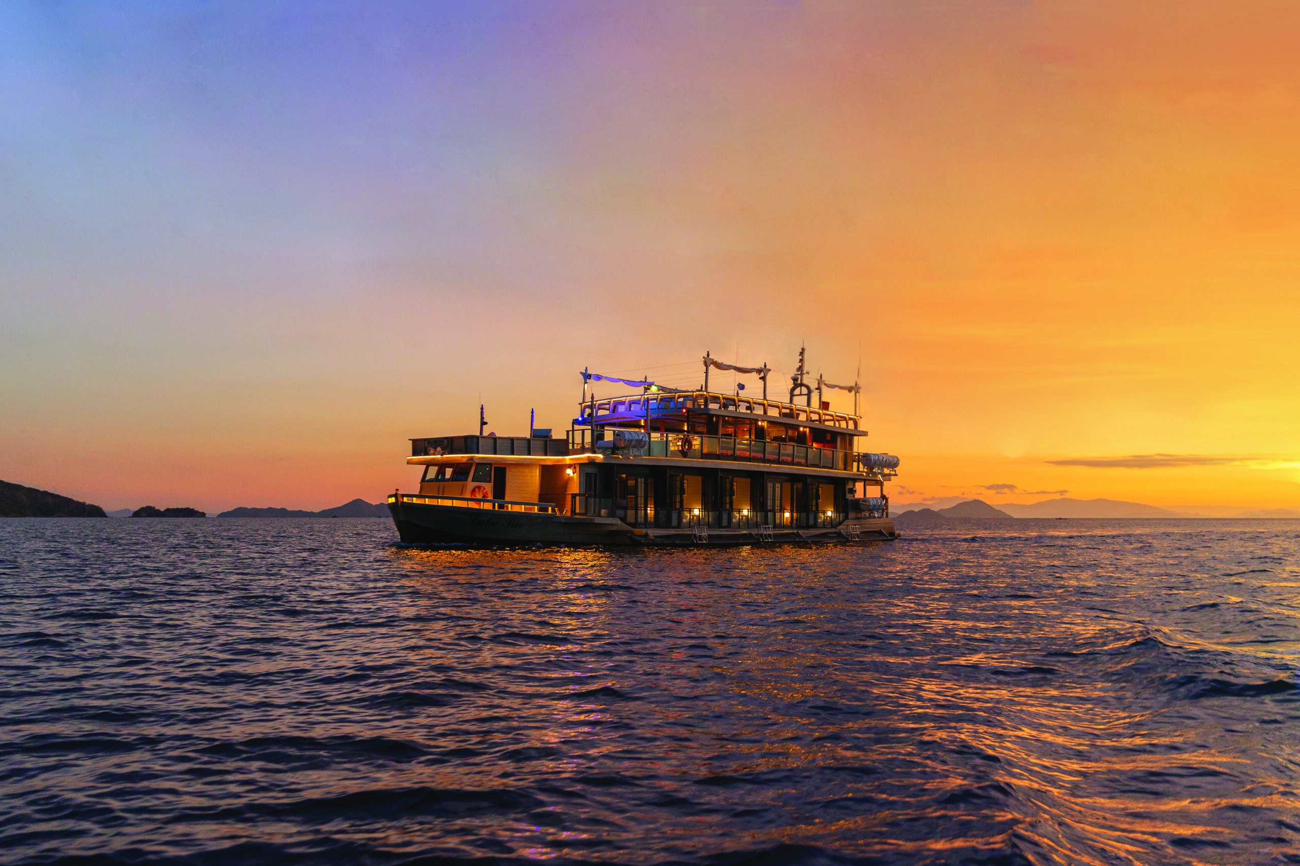 【WM. ROGERS】 ディナーセット 31本 Lady Densmore WM. ROGERS】 ディナーセット 31本 Lady Densmore - メルカリ